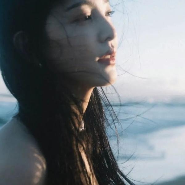 两个世界之间